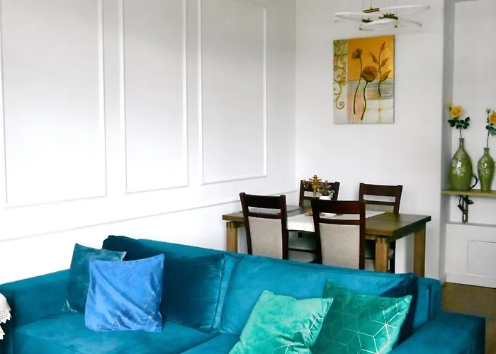Goldengreen Apartment